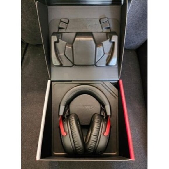 New Cloud III Wireless – Gaming Headset for PC, PS5, PS4, up to 120-hour Battery - Picture 2 of 2